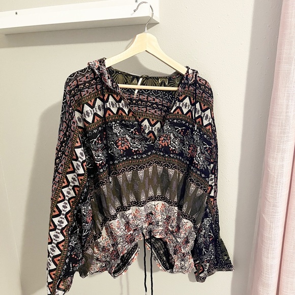 Free People Hold On Tight Gauze Pullover - Picture 3 of 6